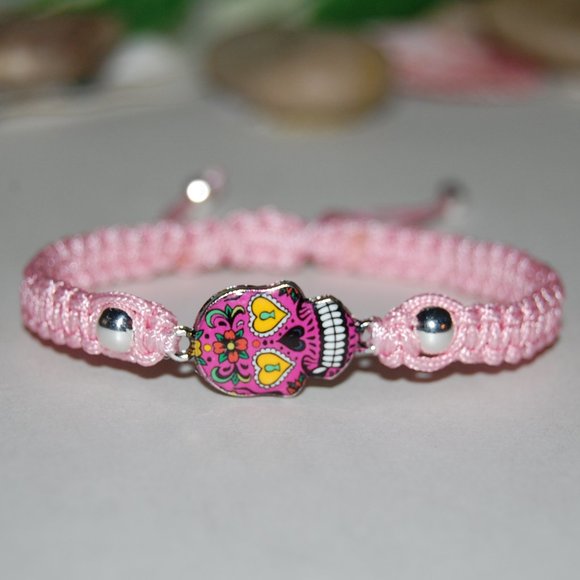Skull Bracelet,Pink Skull Bracelet,Hemp Bracelet,Macrame,Green Bracelet,Skull - Picture 1 of 3